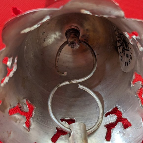 Reindeer Bell Silver Plated Engraved Vtg 1994 International Silver - Picture 6 of 8